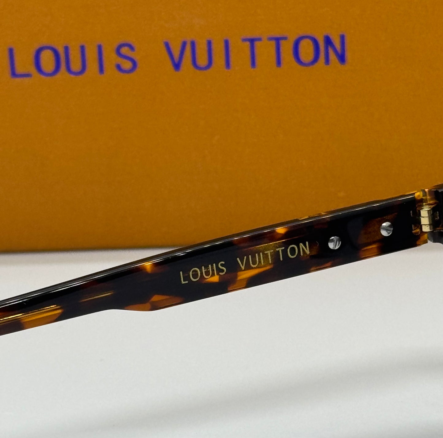 Louis Vuitton Slide Brown Tortoise