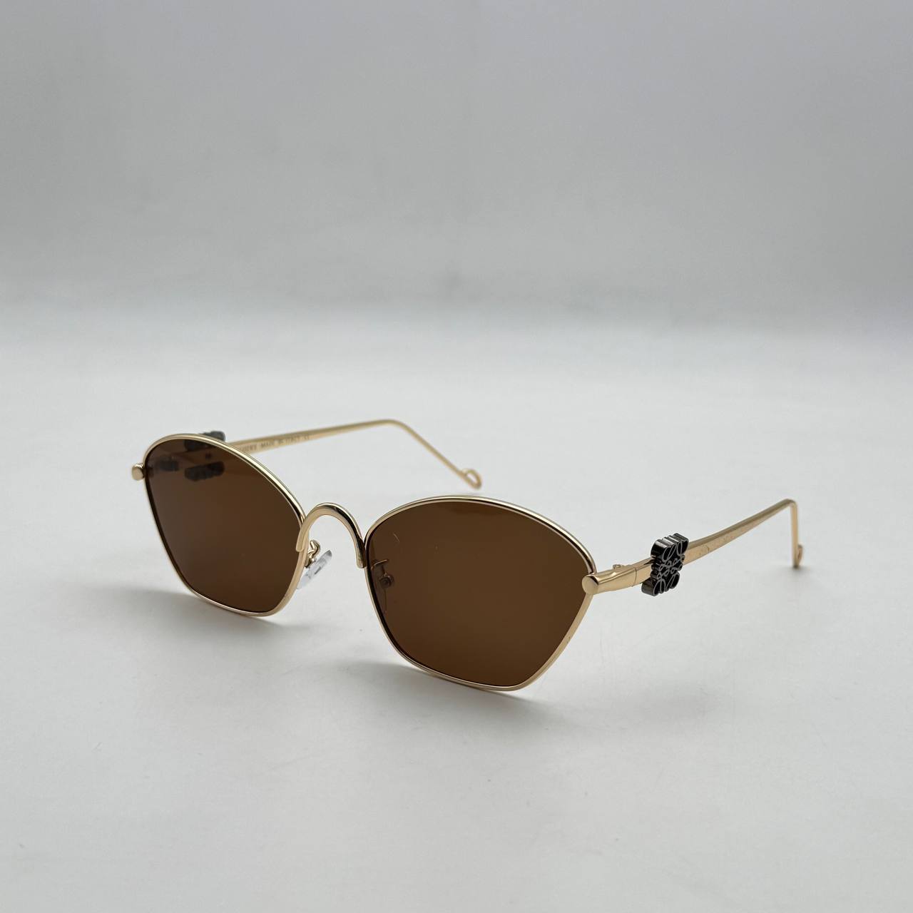 LW Cateye