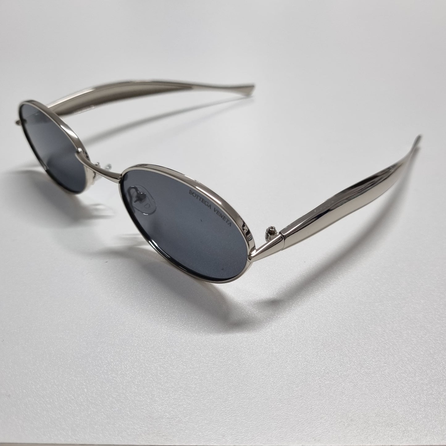 Bottega Sardine Oval