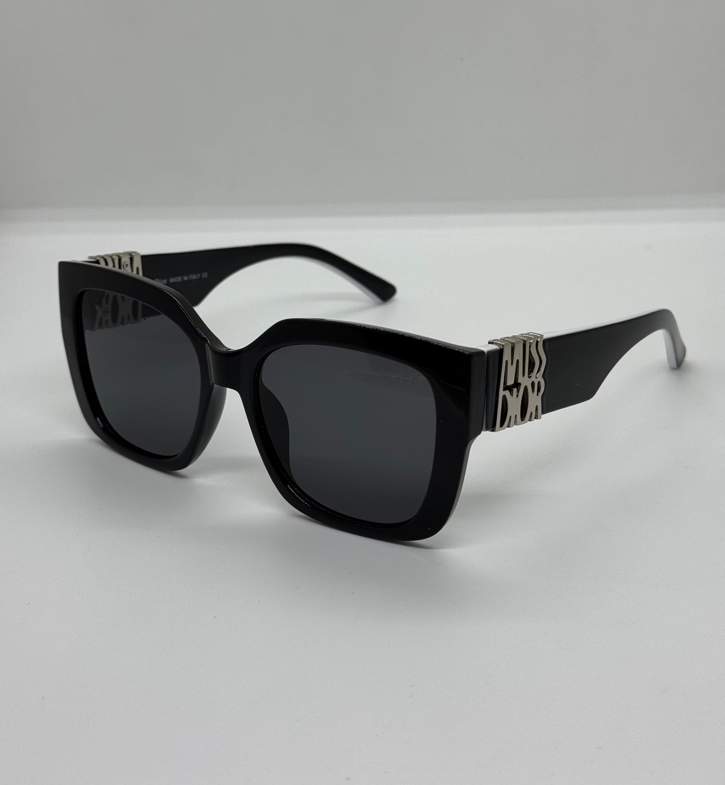 MissDior Oversized