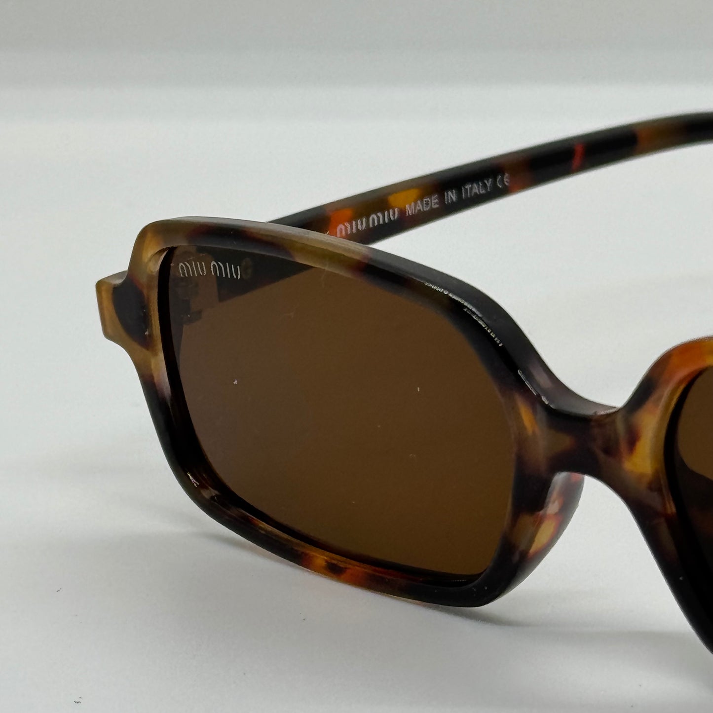 MM Rectangular Shade