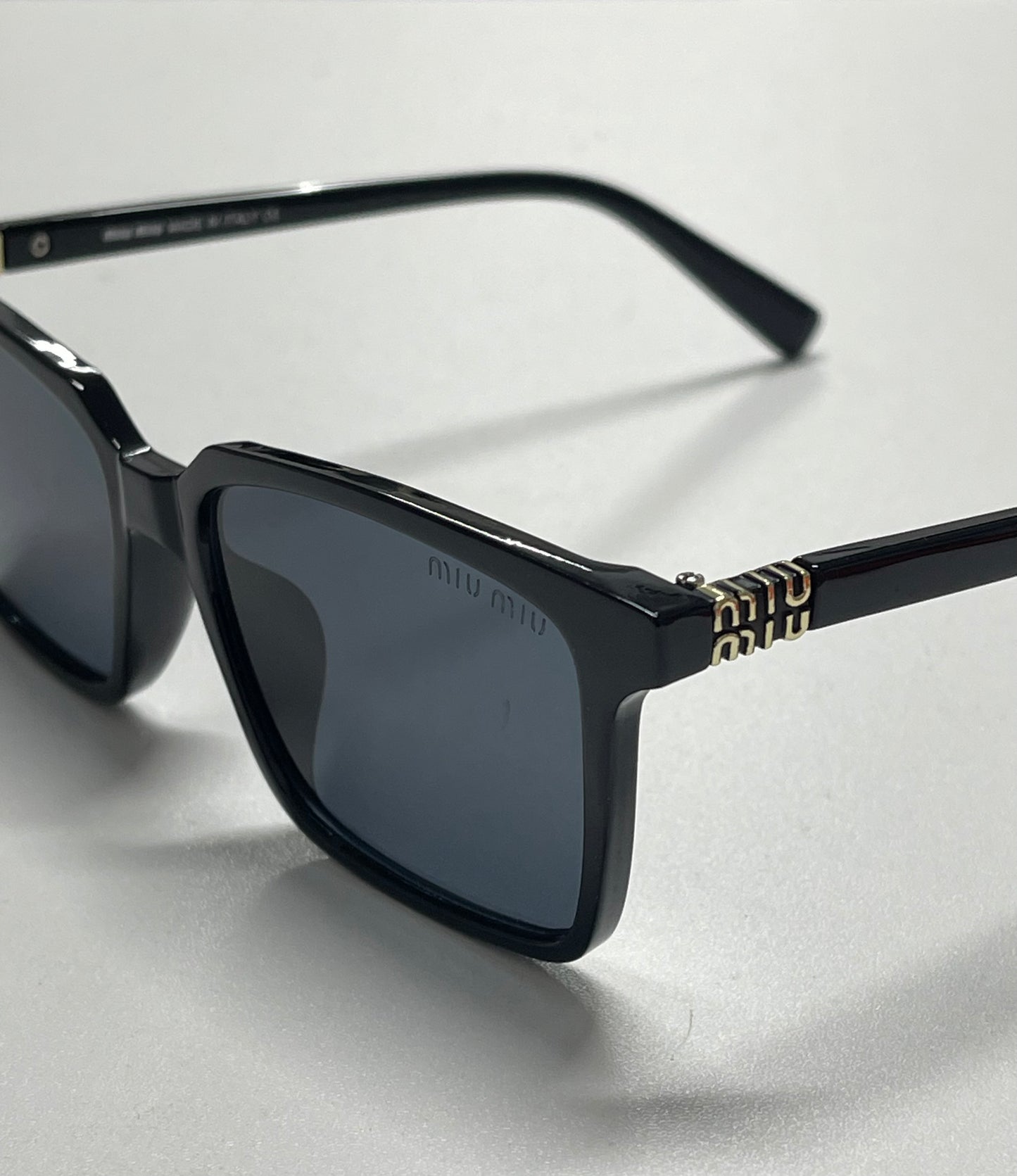 MM Black Phantom