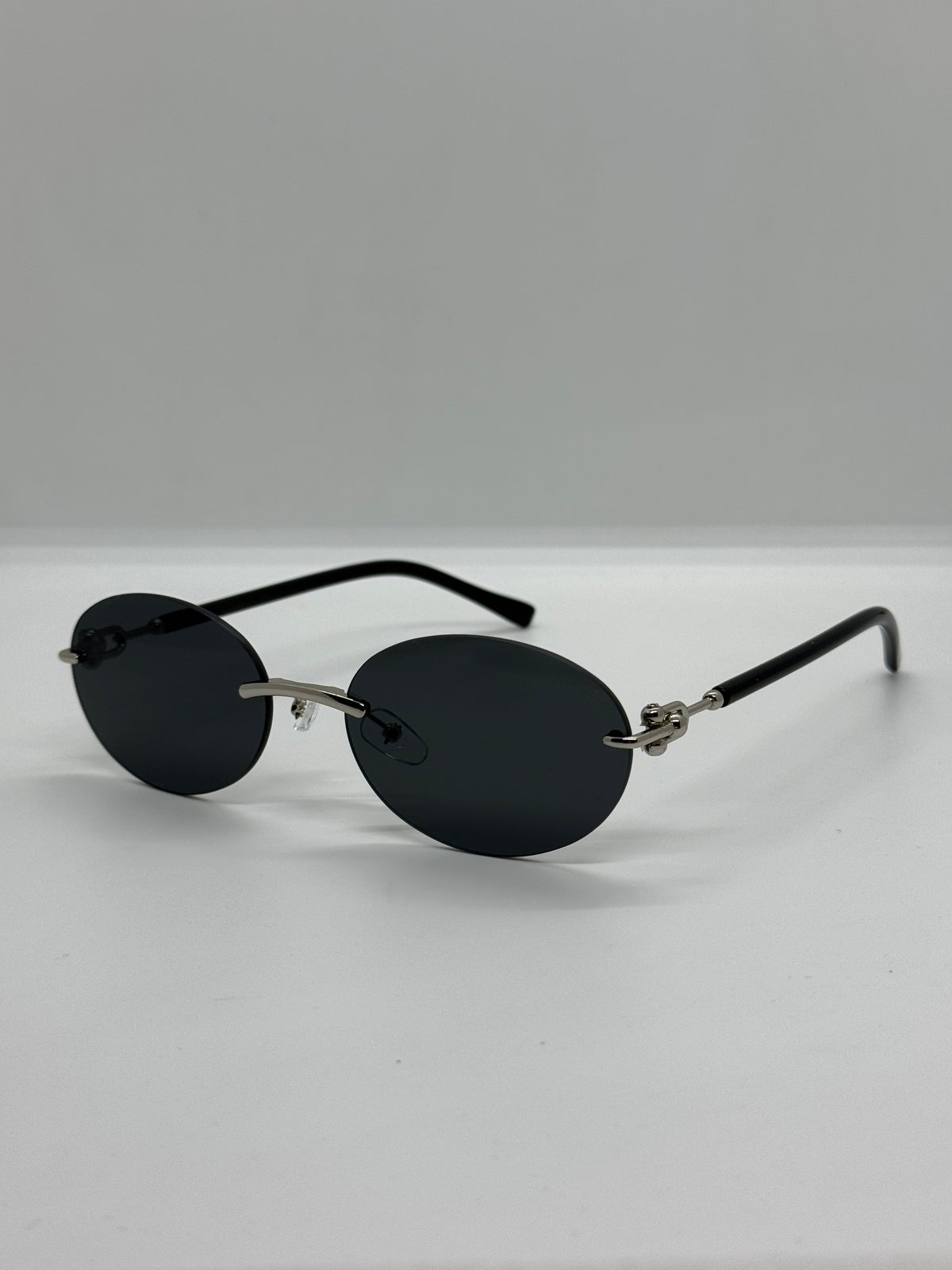 TF&CO Rimless Oval