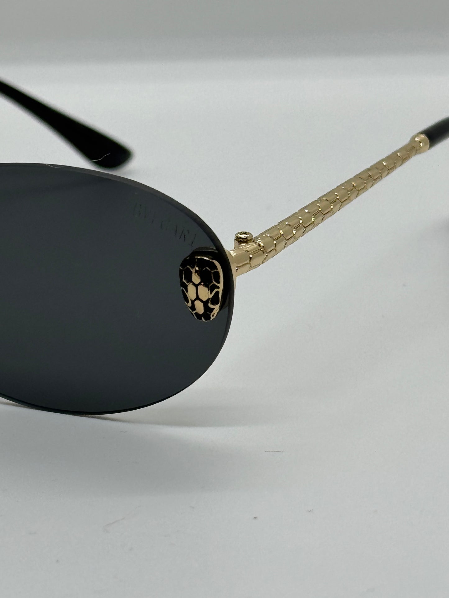 BV Oval Serpenti