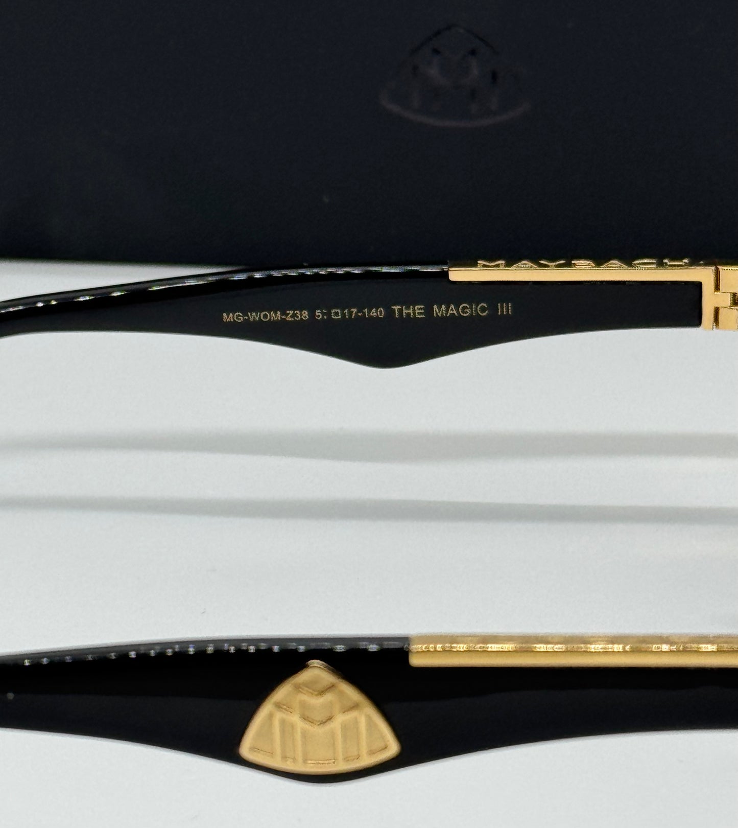 Maybach The Magic III Black x Gold