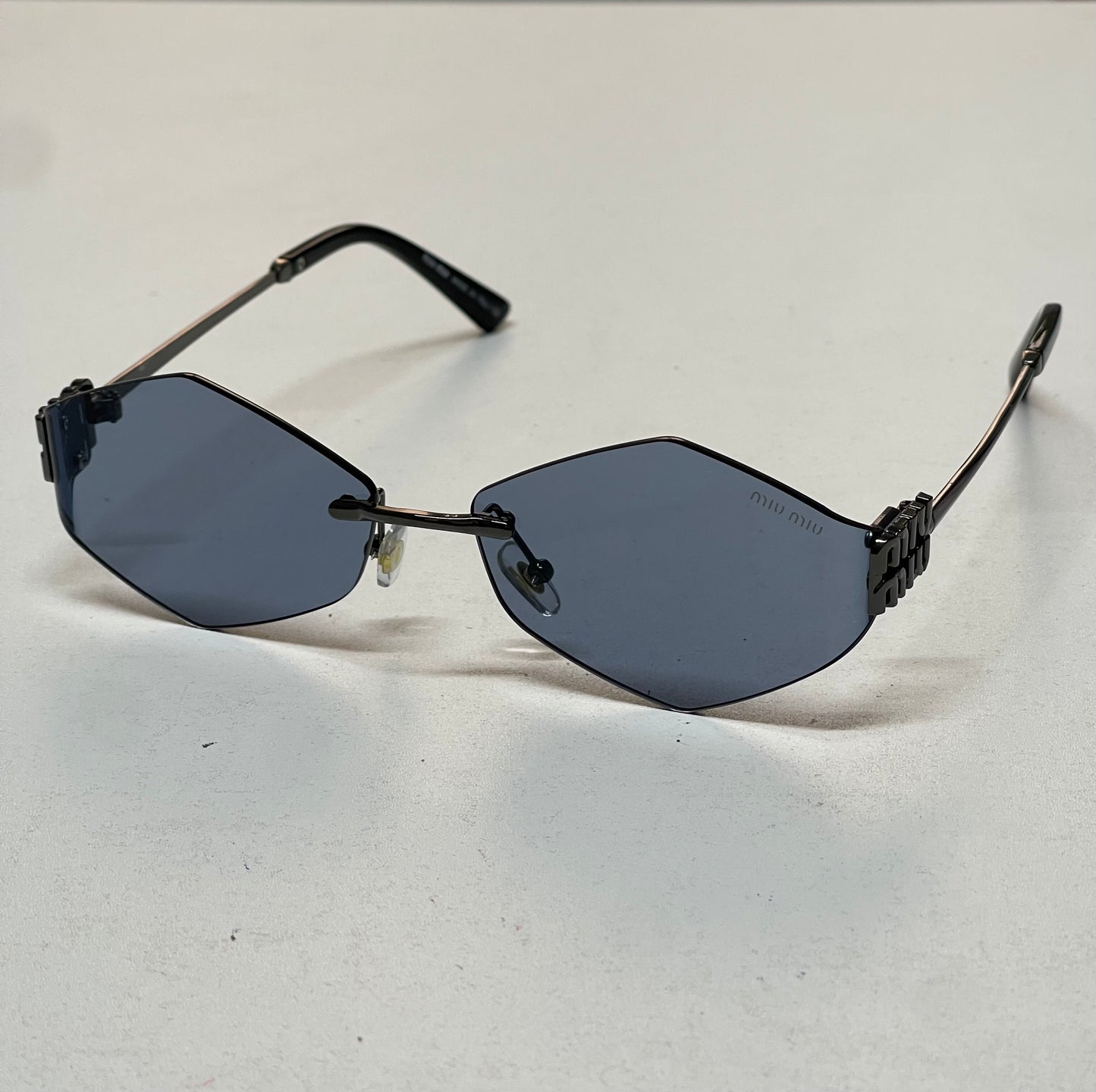 MM Rimless Hexagonal