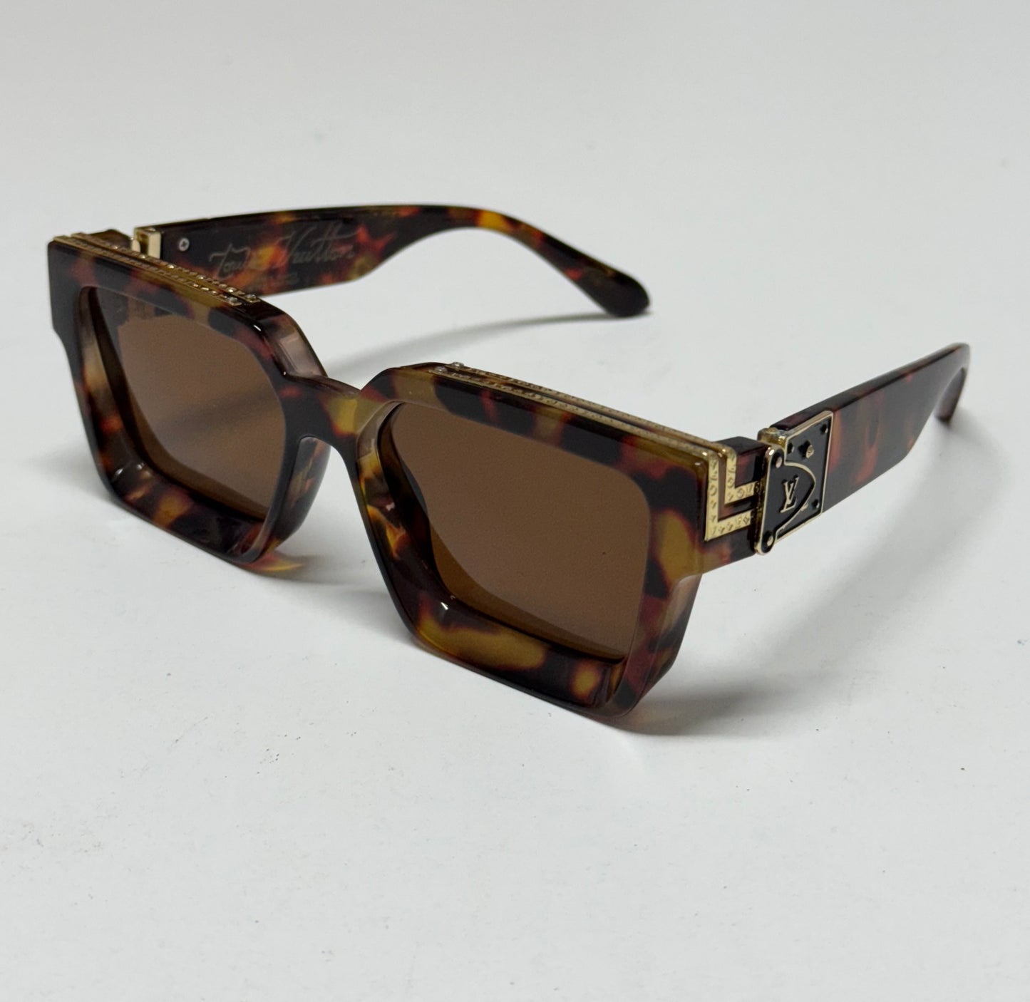 LV Millionaire