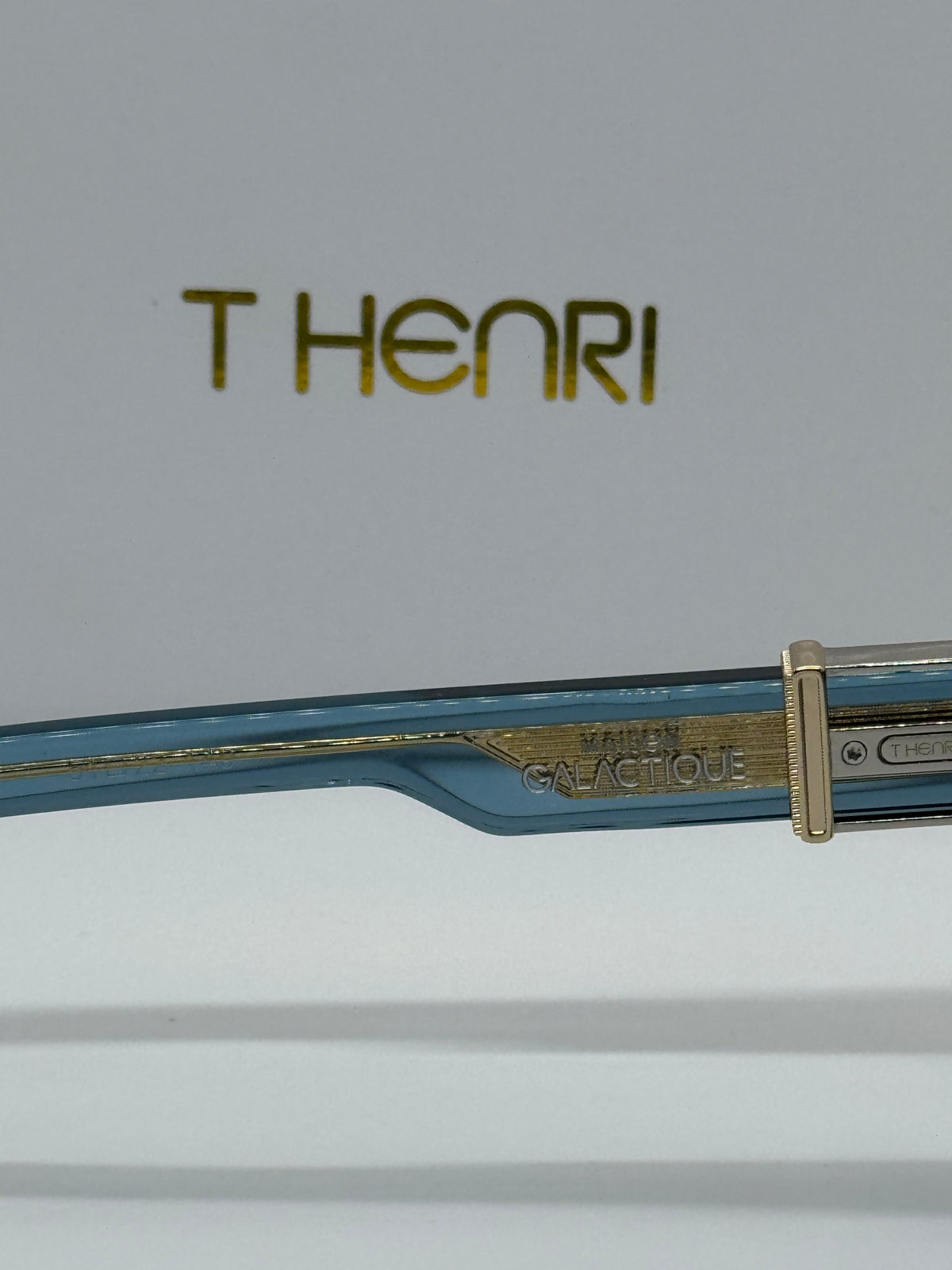 T Henri Gyra Deep Blue Shade