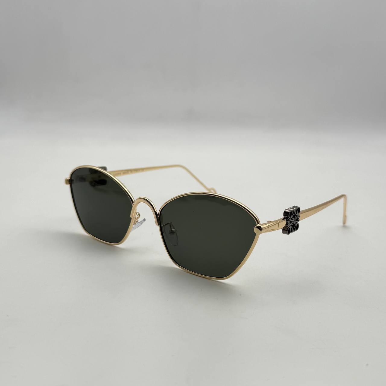 LW Cateye