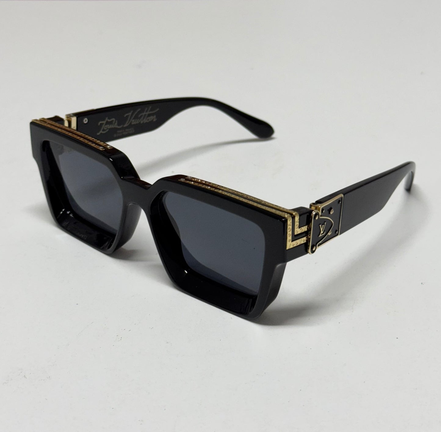 LV Millionaire