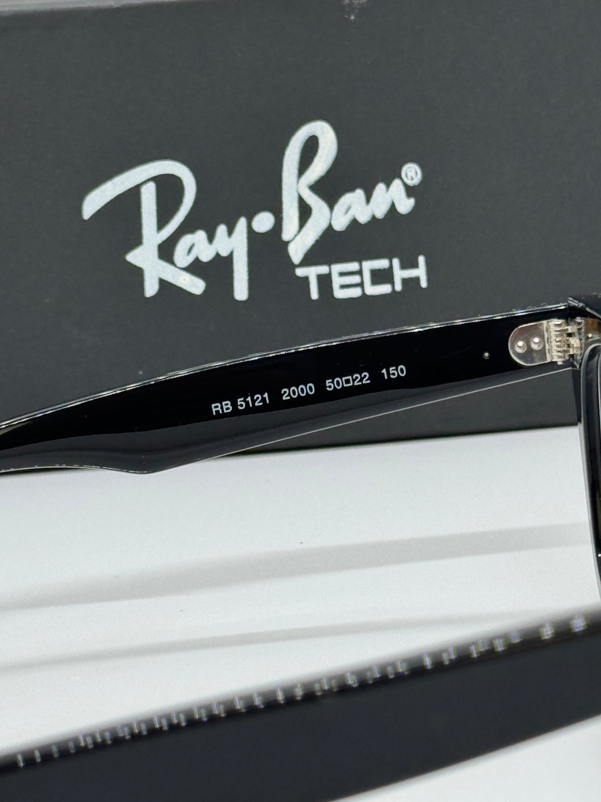 Ray-Ban Wayfarer RB 5121 Black Frame