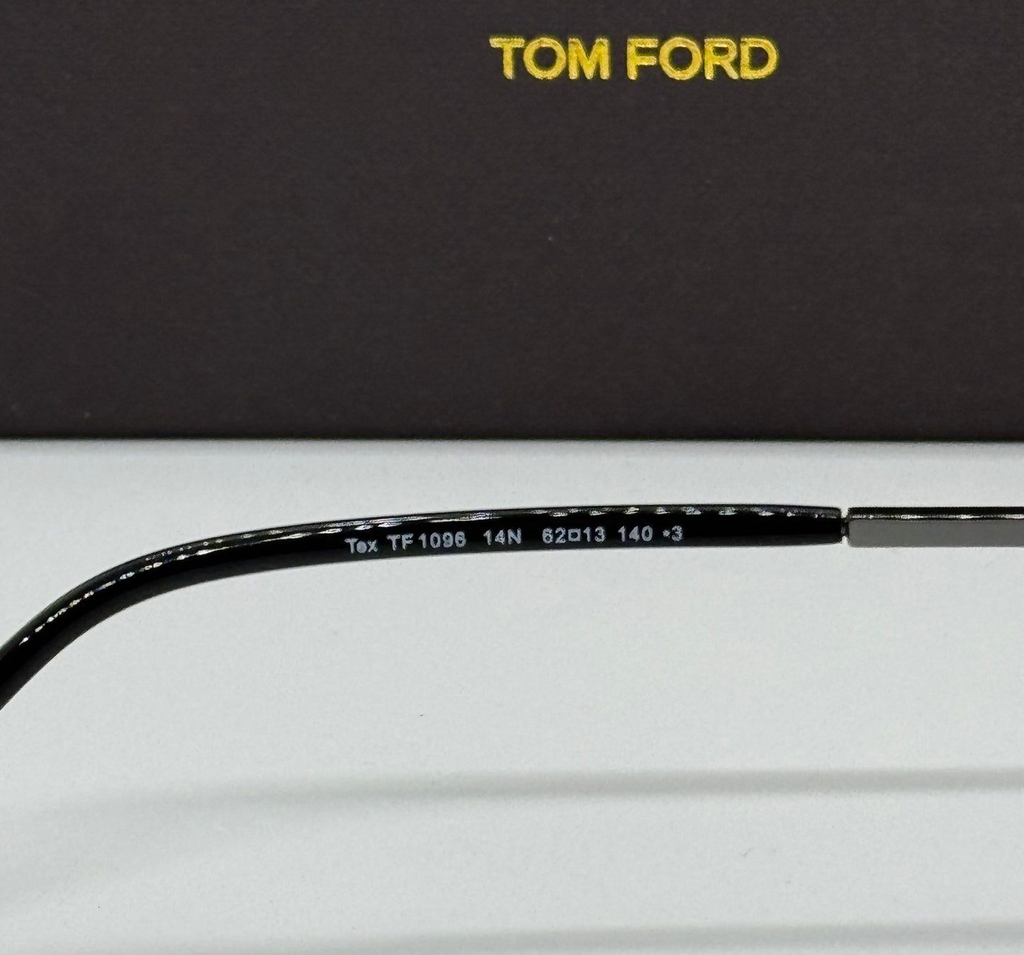 Tom Ford Tex TF1096 Black