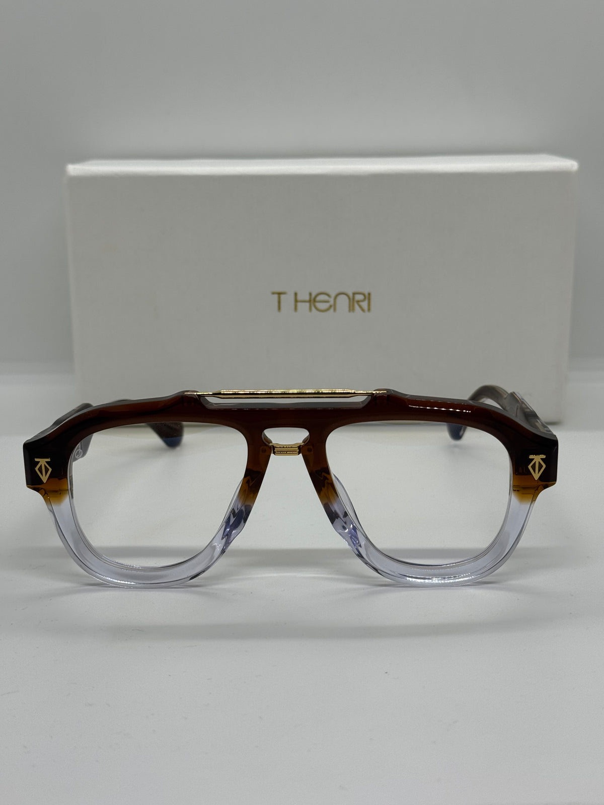 T Henri Dino Brown x Transparent Frane