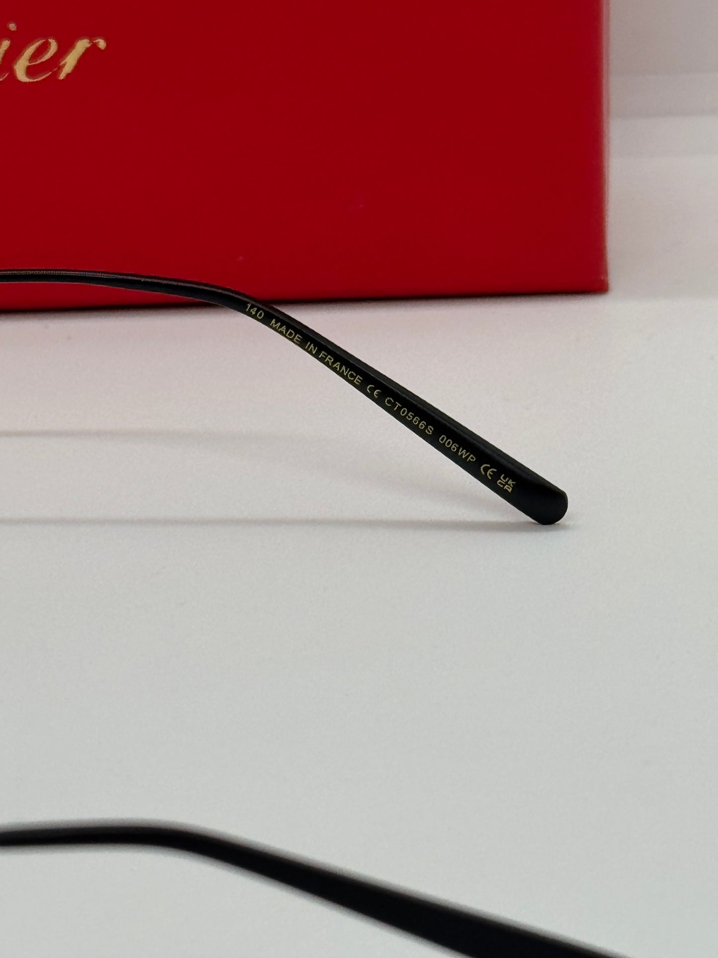 Cartier C Decor Rimless Rectangle Violet