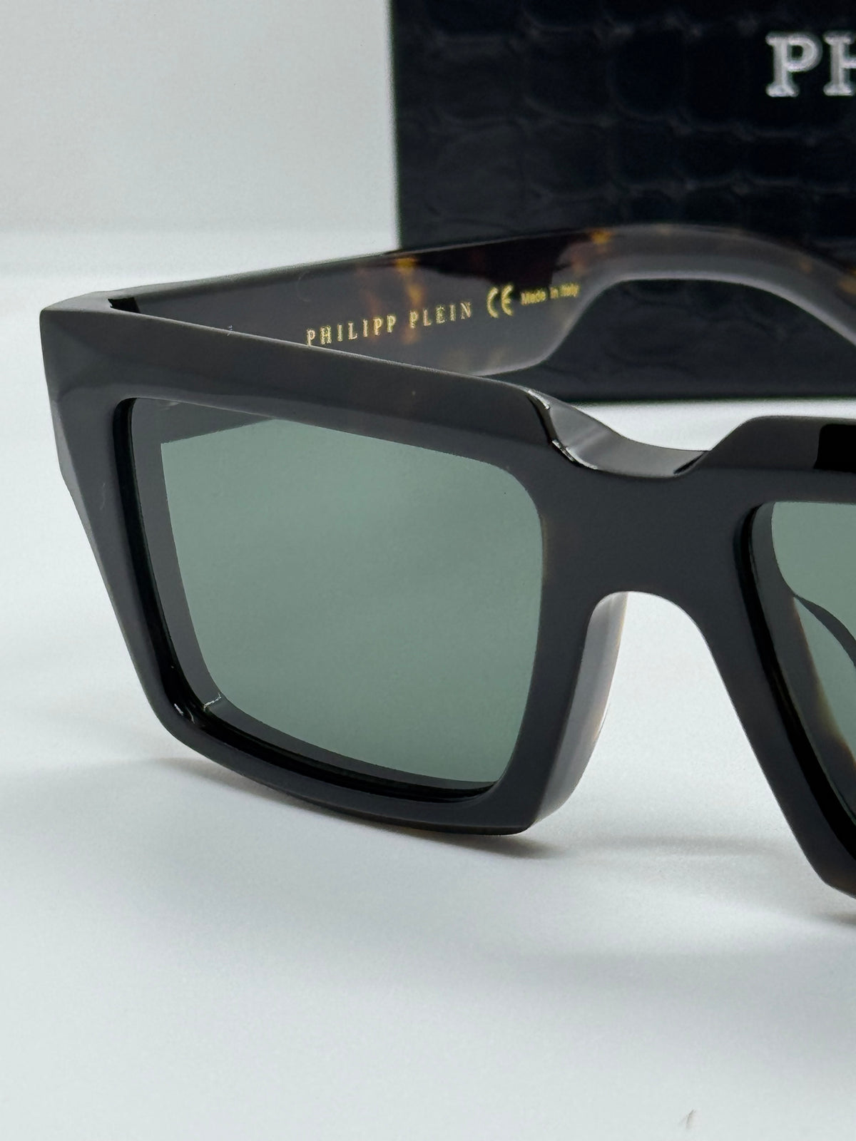 Philipp Plein Dark Shapes SPP044 Olive Tortoise Shade