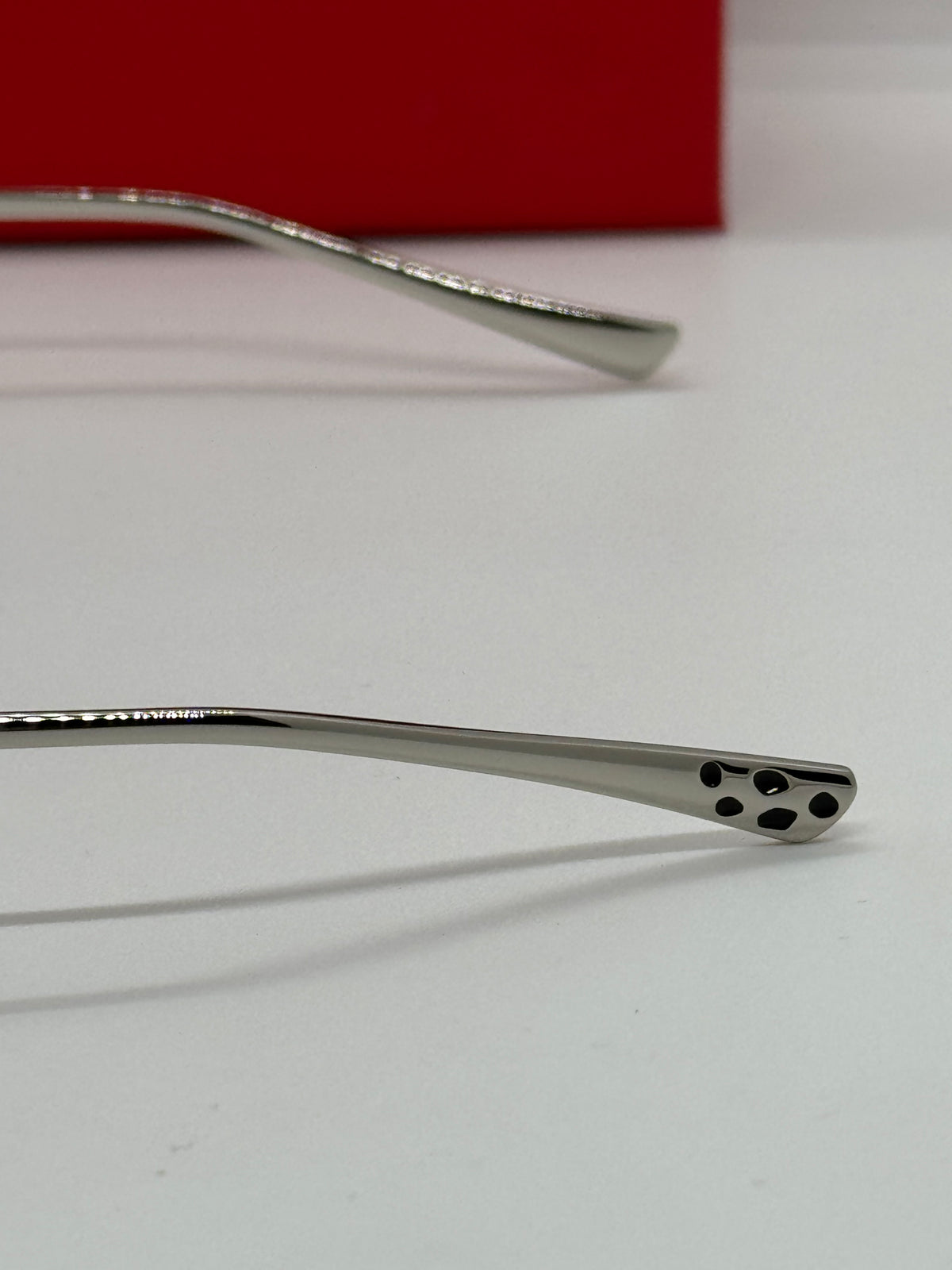 Cartier Panthere CT0474S Silver Photochromic