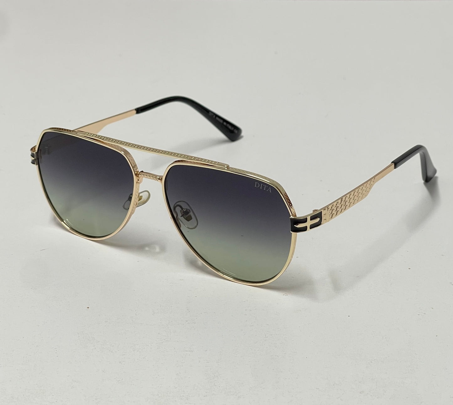 Dita Classic Aviator