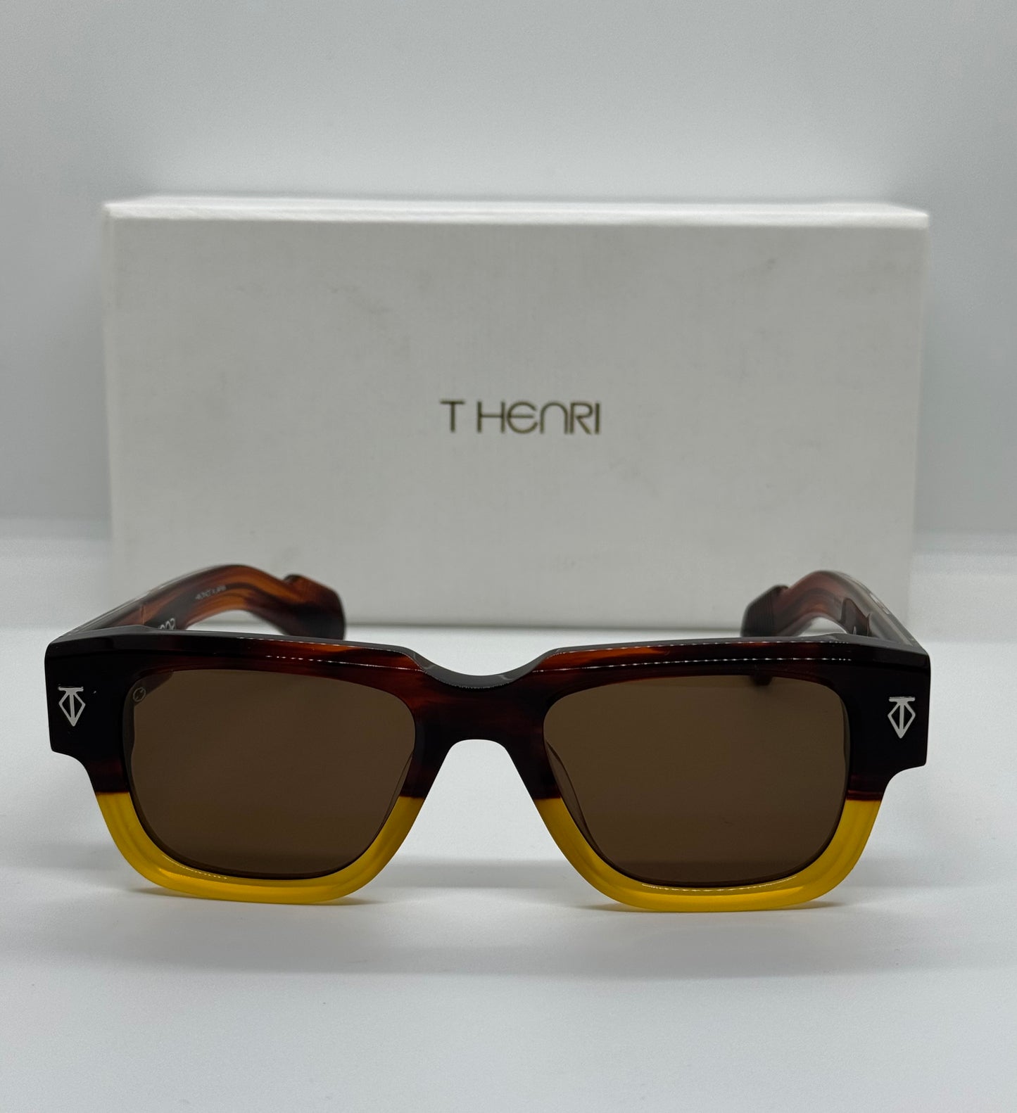 T Henri Taycan Brown