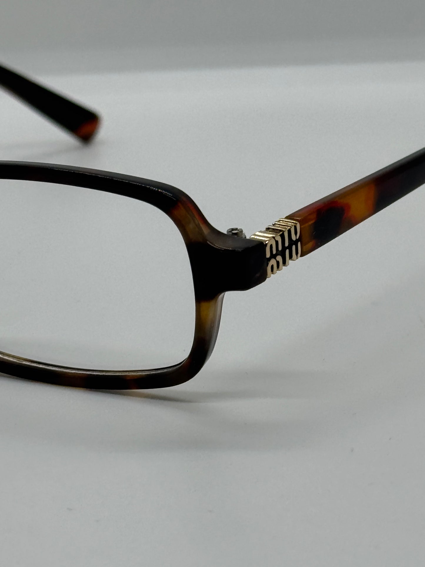 MM Leo Rectangular Frame