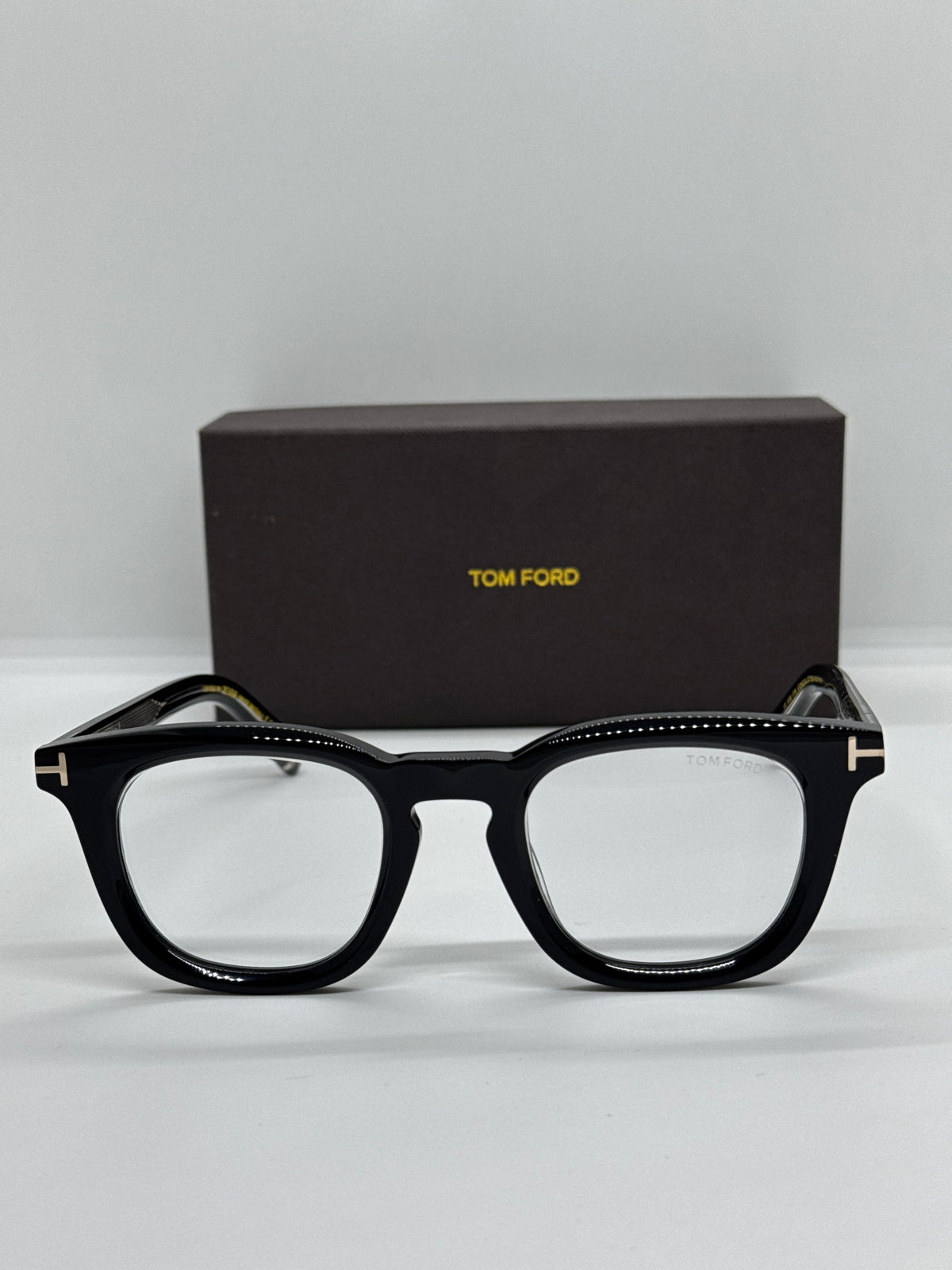 Tom Ford Icon Square TF1326 Photo Gray Frame