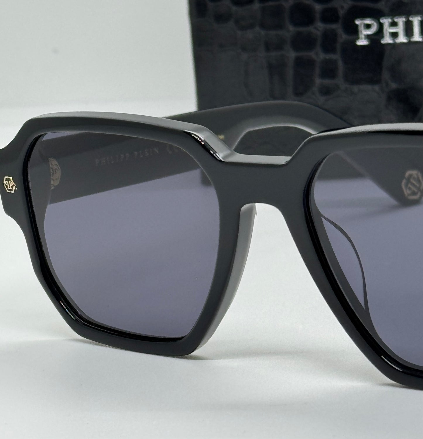 Philipp Plein STUD VPP199V Black Shade