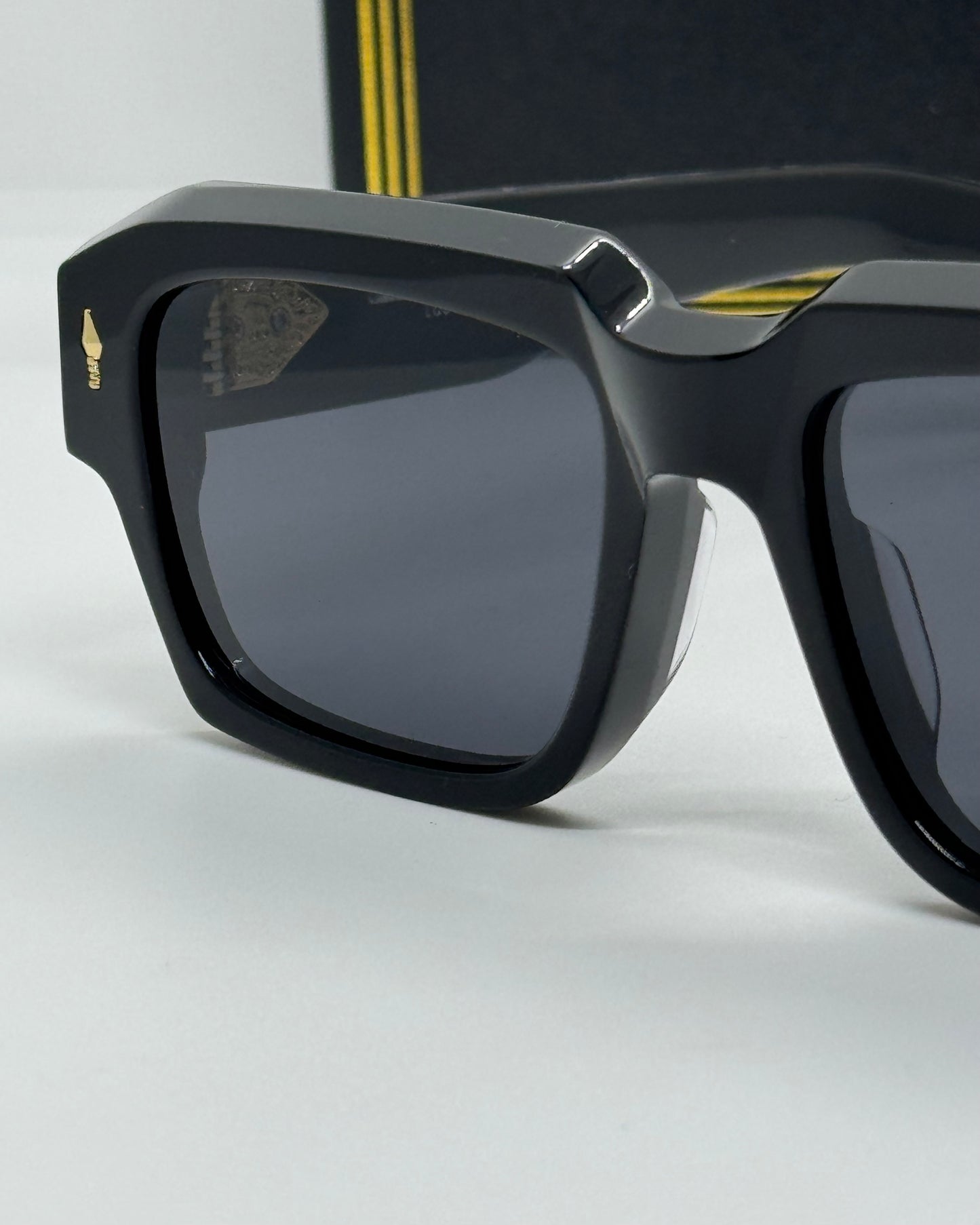 Jacques Marie Mage Dakota Black Shade
