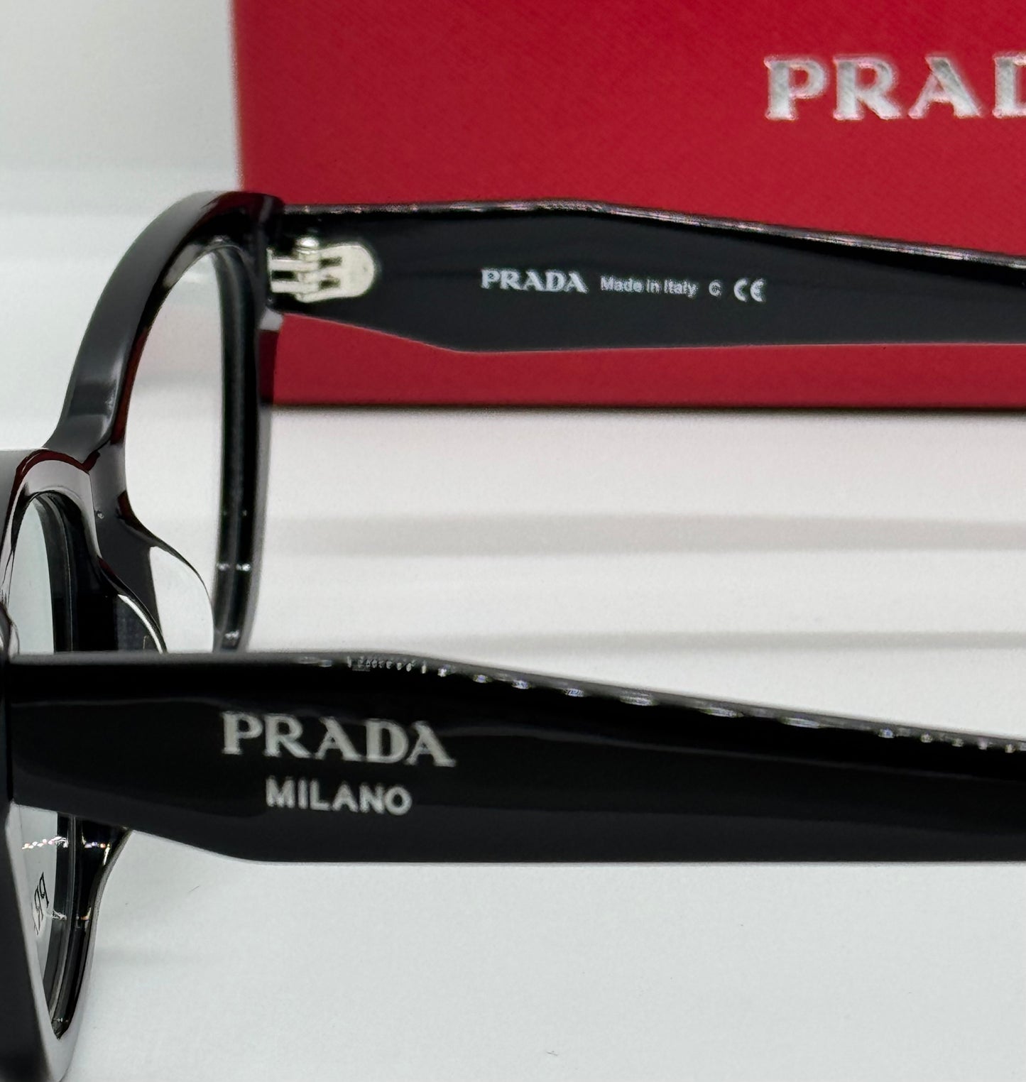 Prada PR19W Cateye Frame