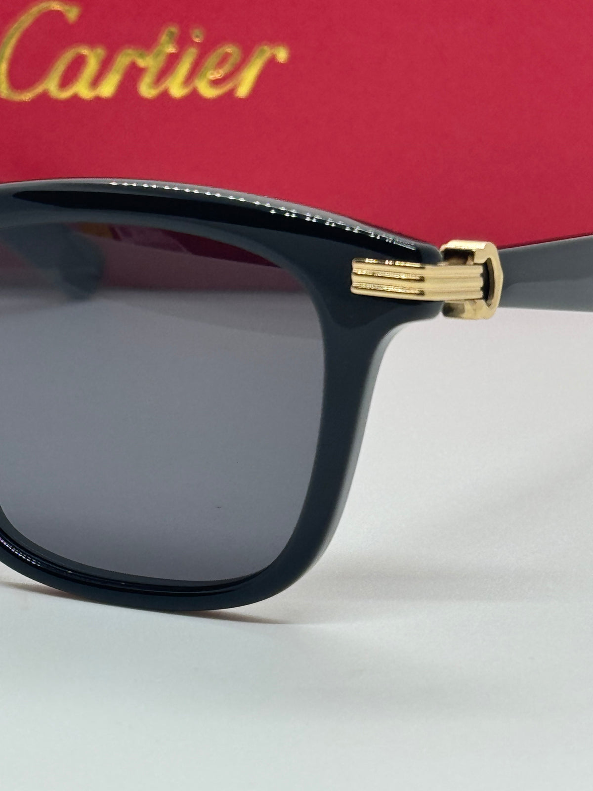 Cartier Premiere CT0396S Black x Gold