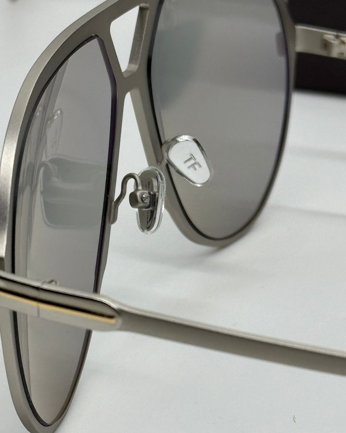 Tom Ford Xavier TF1060 Oversized