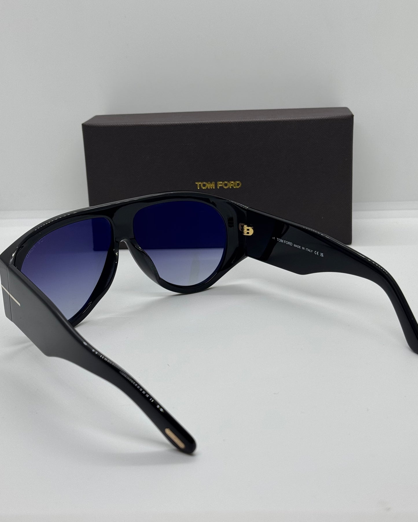 Tom Ford Bronson FT1044 Black