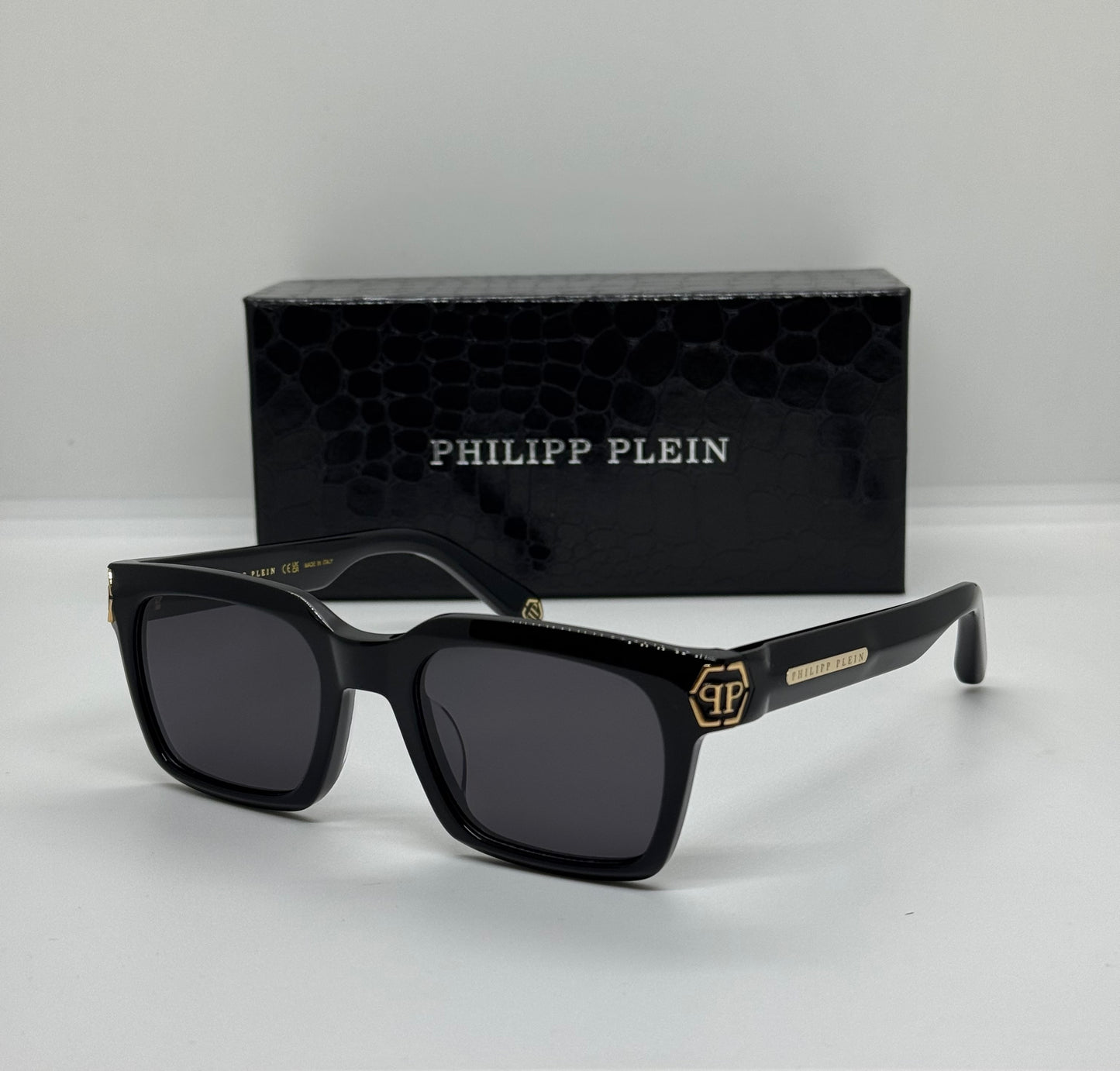 Philipp Plein Dark Shapes VPP082M