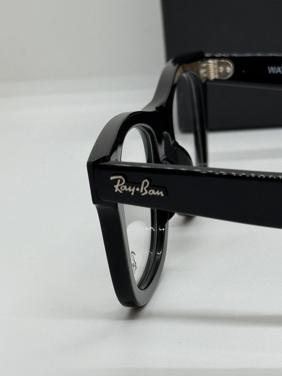 Ray-Ban Wayfarer RB 5121 Black Frame