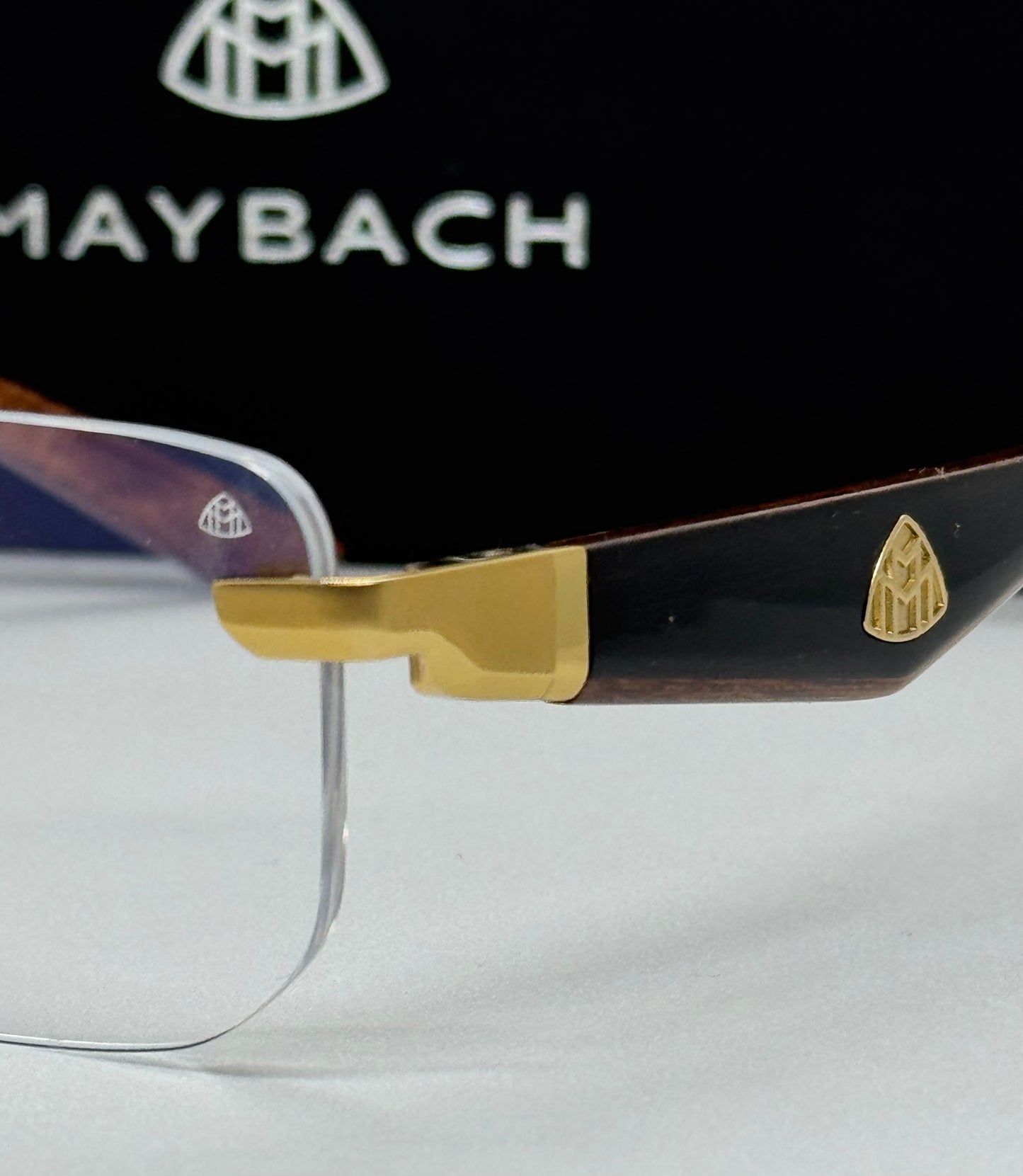 Maybach The Visionist Gold x Brown Rimless Frame