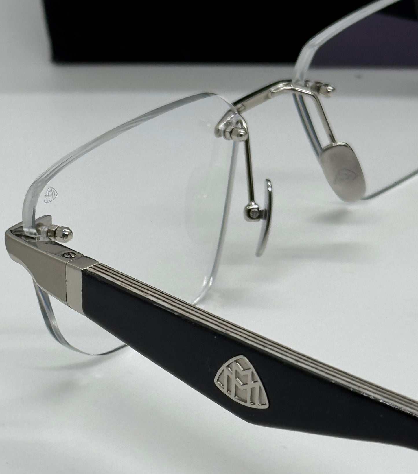 Maybach The Visionist Silver x Black Rimless  Frame