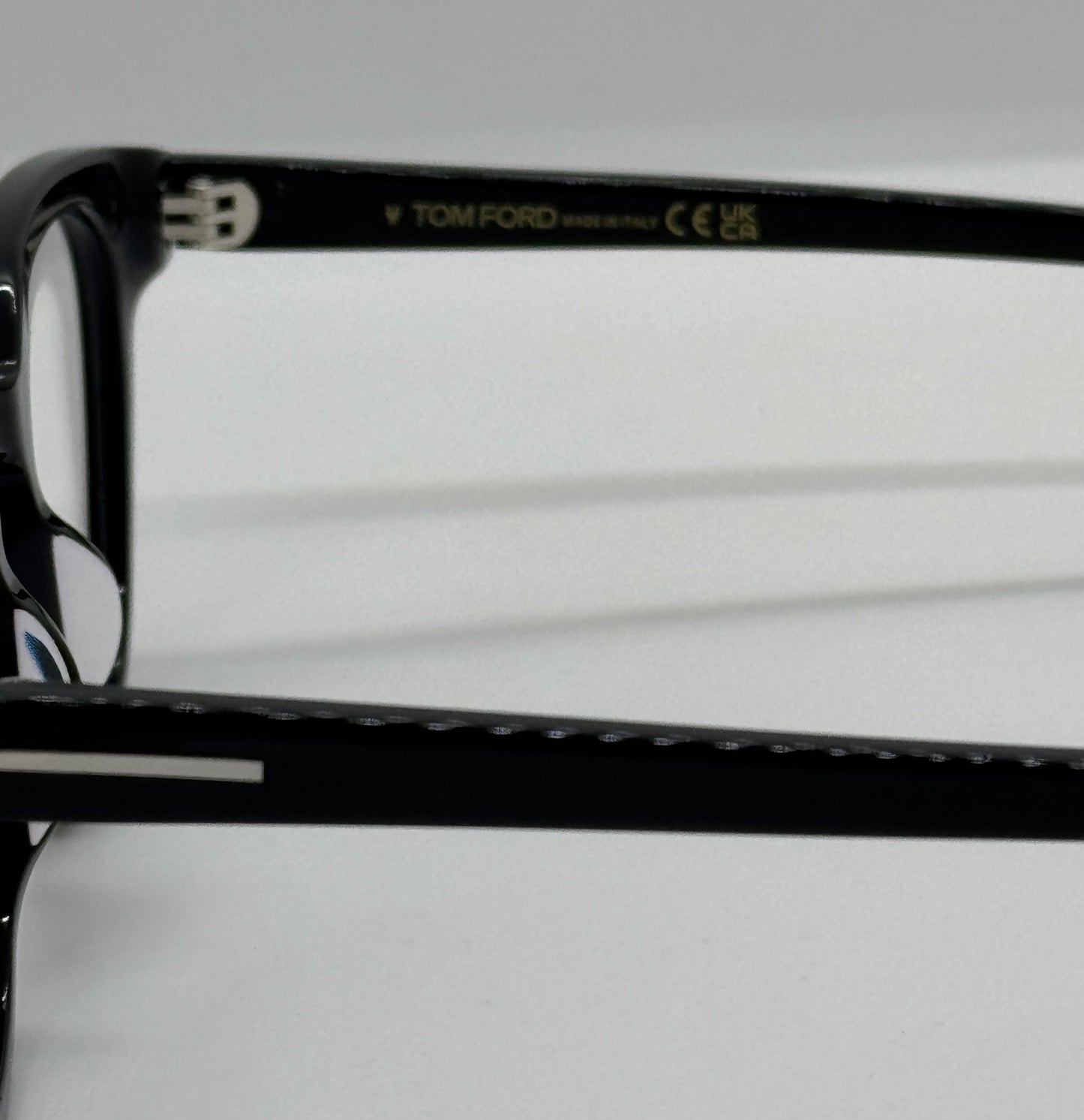 Tom Ford FT5922 Black Frame