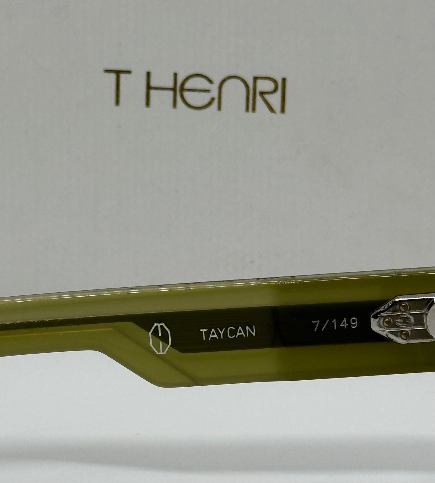 T Henri Taycan Olive Green