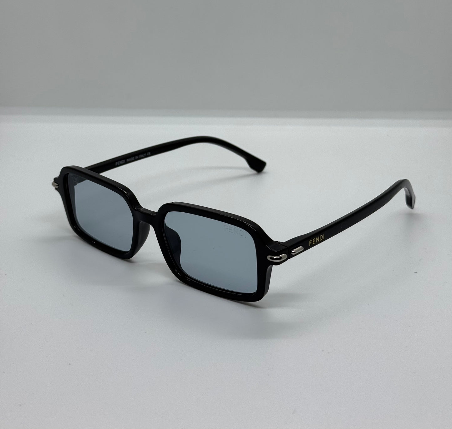 FD Selleria Shade