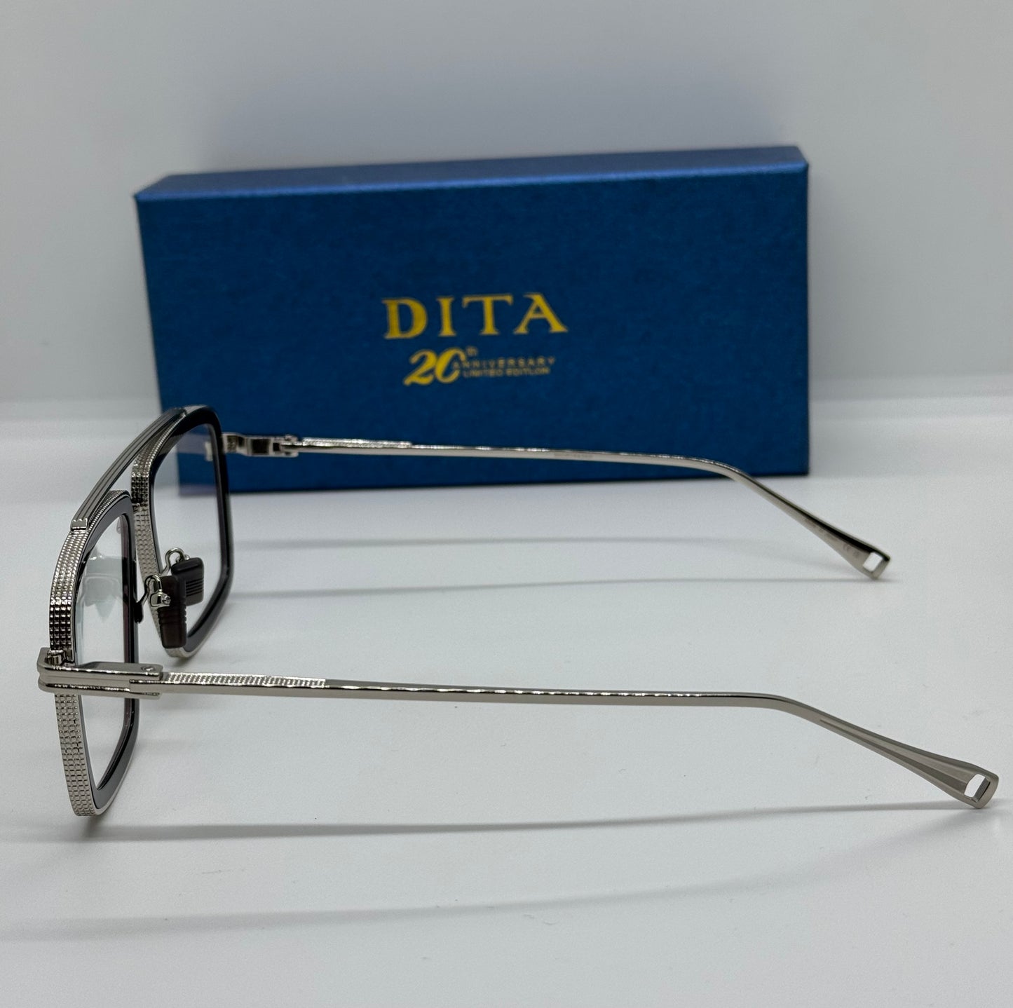 Dita Flight Titanium Black x Silver Frame