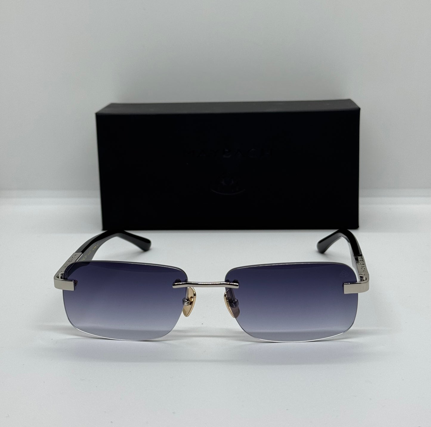 Maybach The Artist  Black x Silver