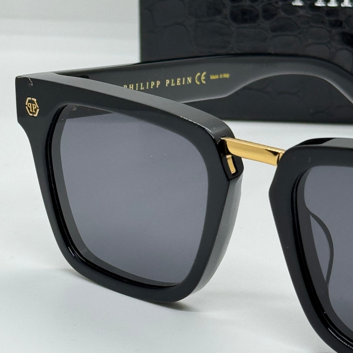 Philipp Plein Hexagonal College Black Shade