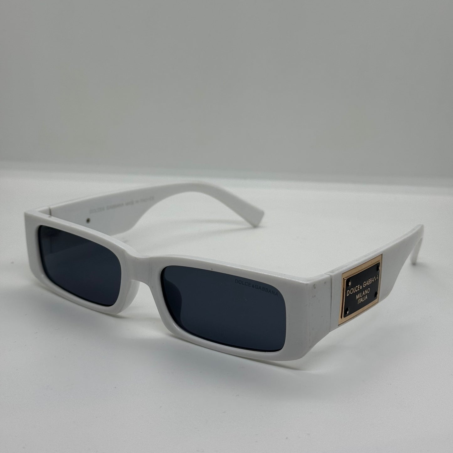 DG Rectangular Shade