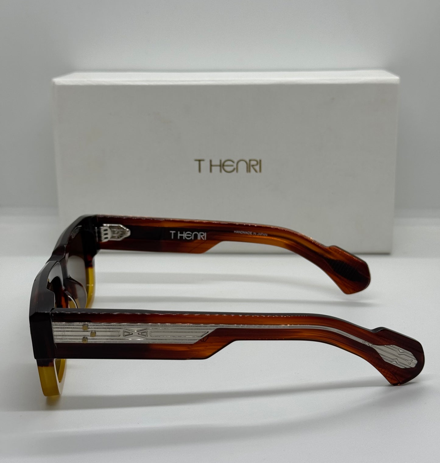T Henri Taycan Brown