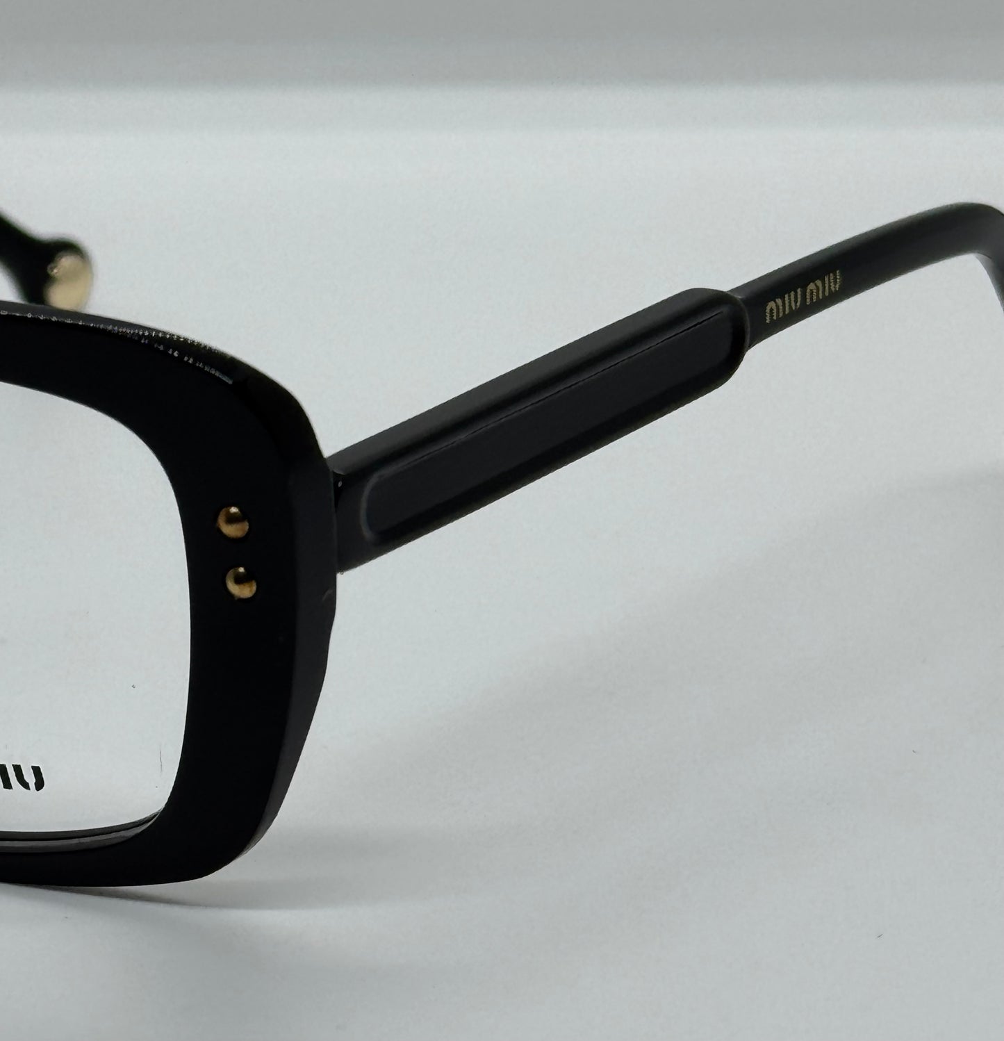MiuMiu W53041 Bold Rectangular Frame