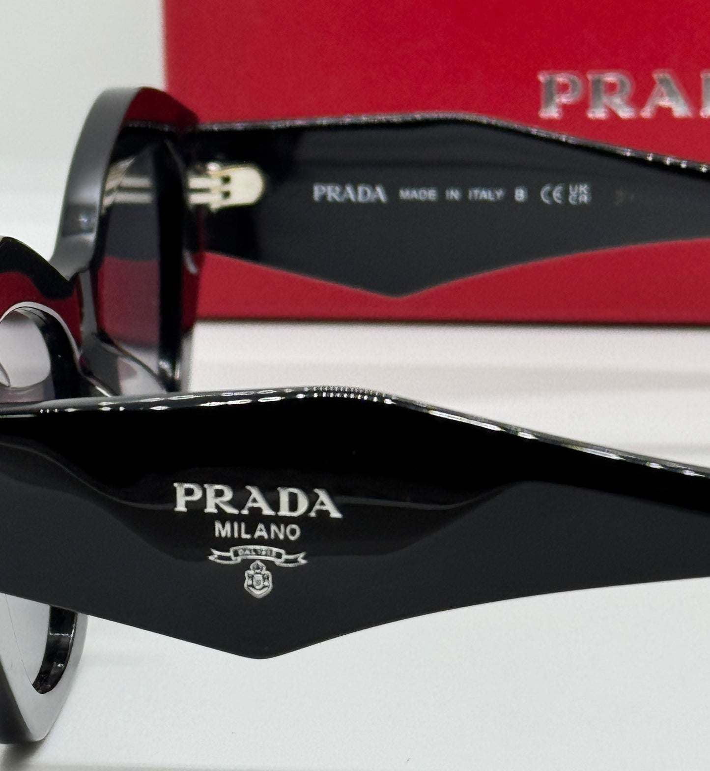 Prada Symbole SPR 07Y-F Black