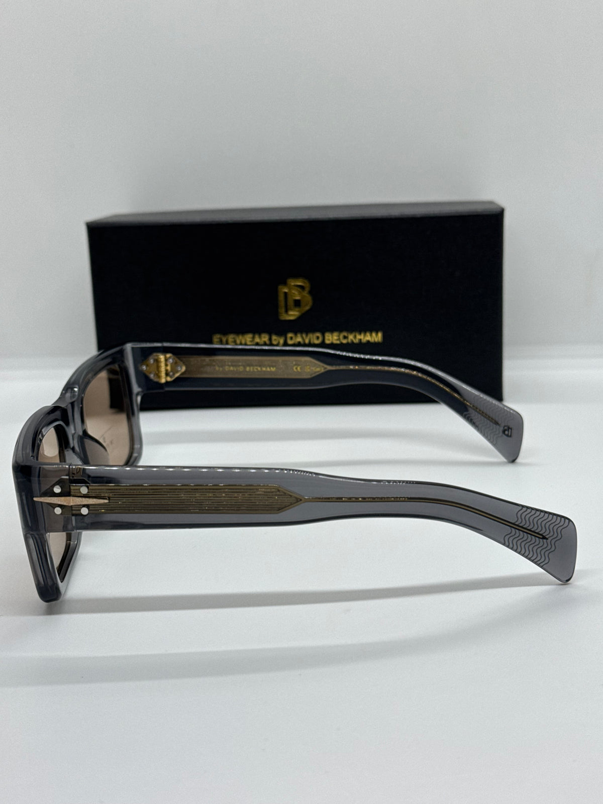 David Beckham DB7159/S Gray
