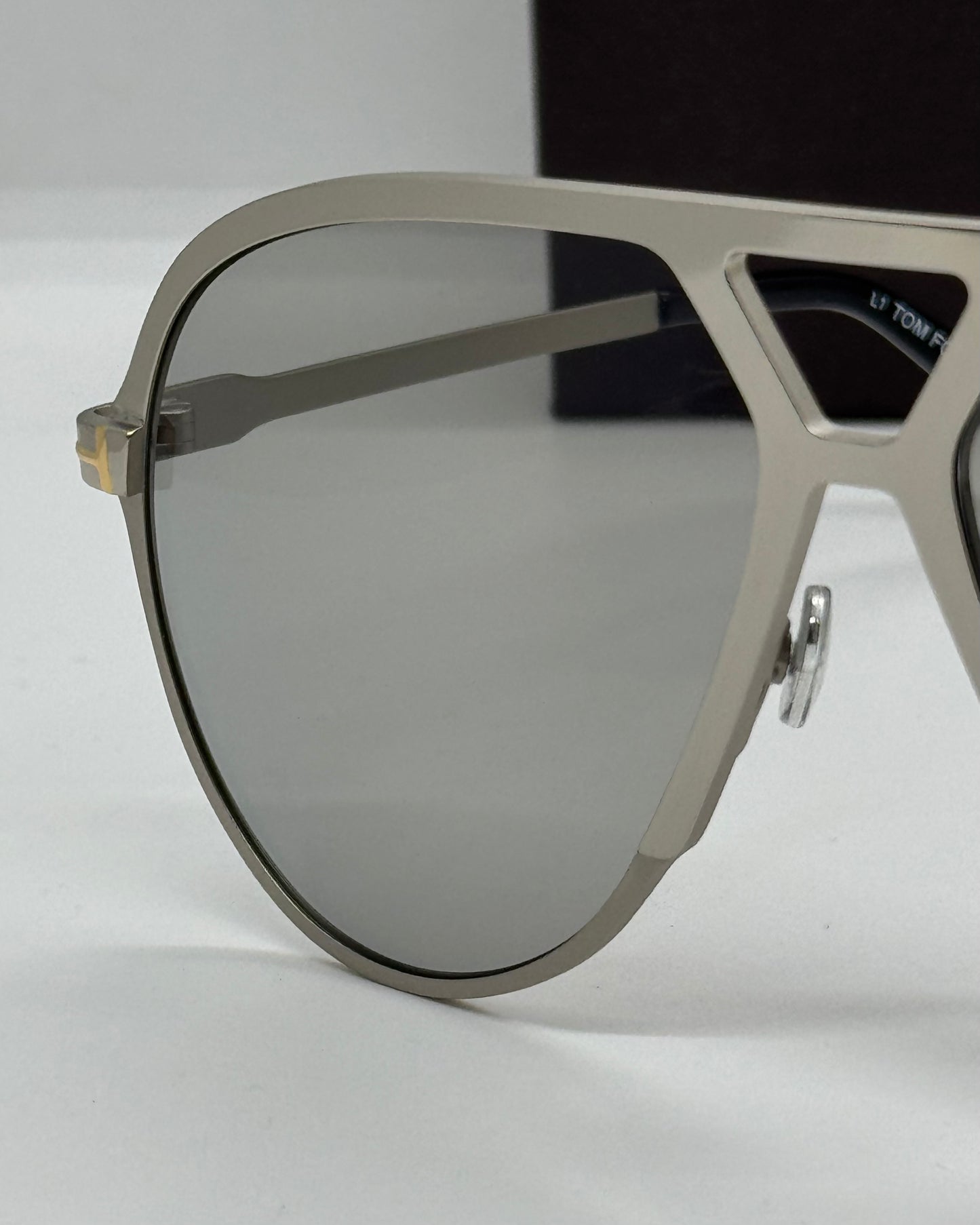 Tom Ford Xavier TF1060 Oversized