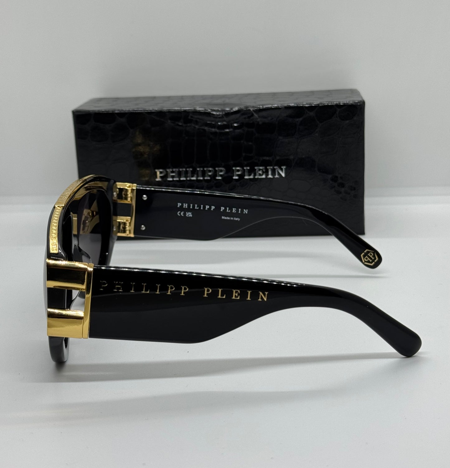 Philipp Plein Eagle SPP127M Black x Gold