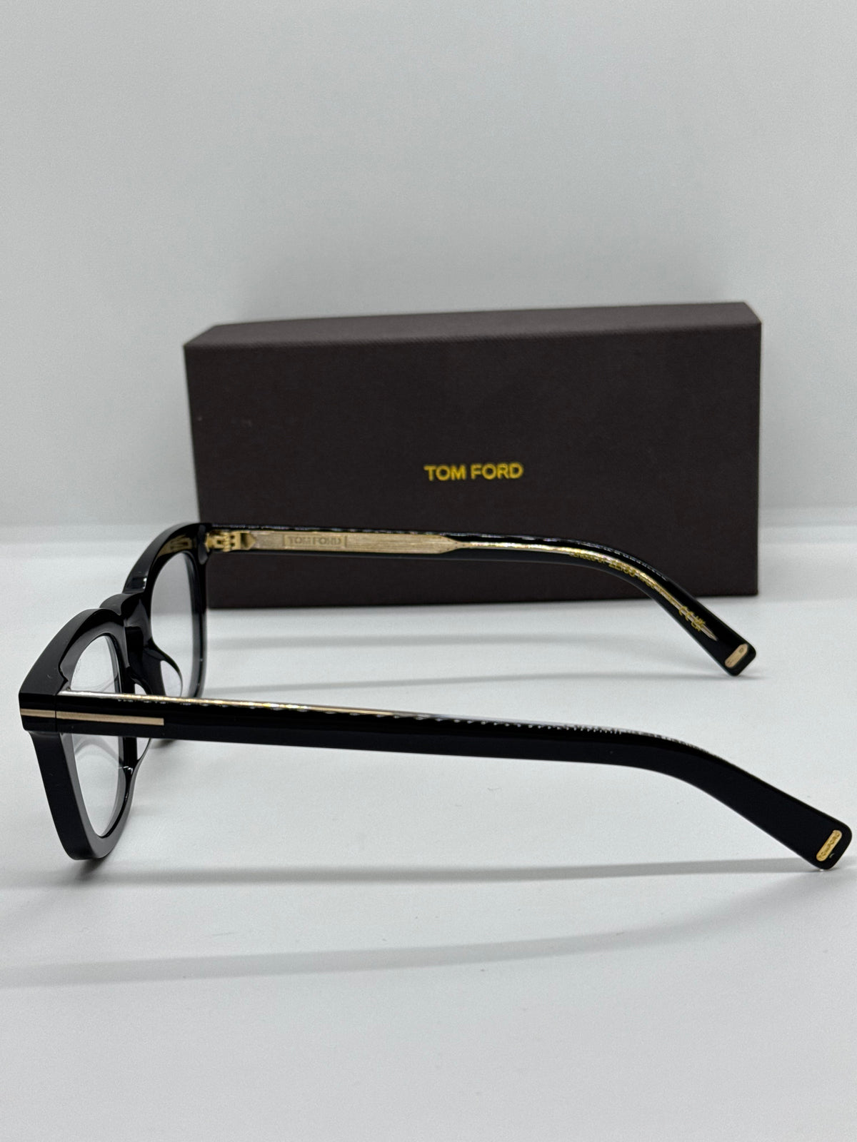 Tom Ford Icon Square TF1326 Photo Gray Frame
