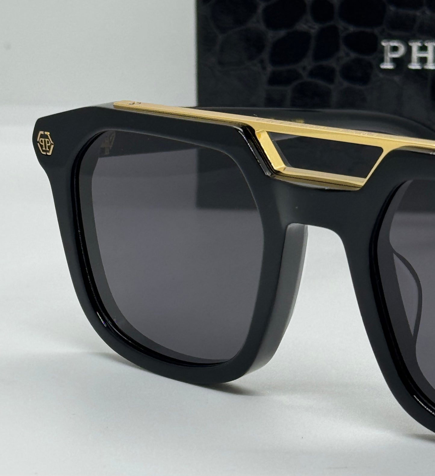 Philipp Plein Traveller SPP001 Black X Gold