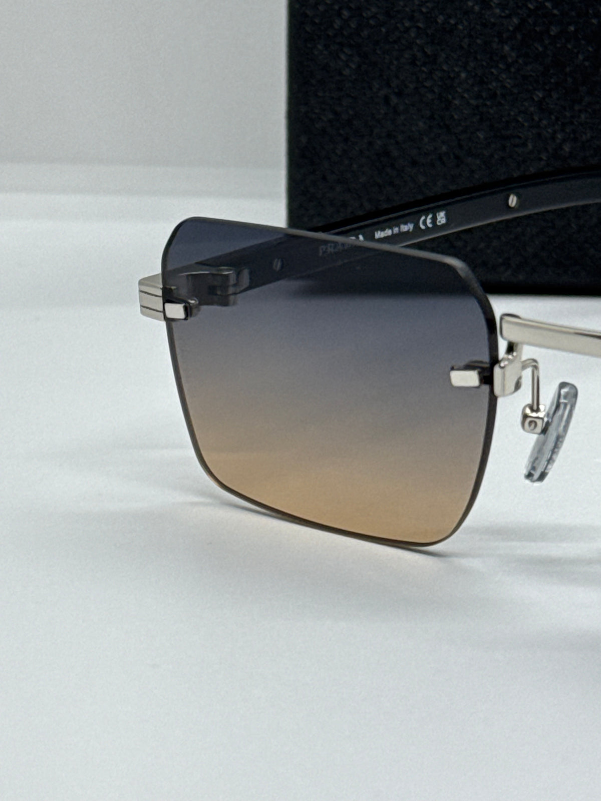 Prada PR D55S Rimless Gradient Shade